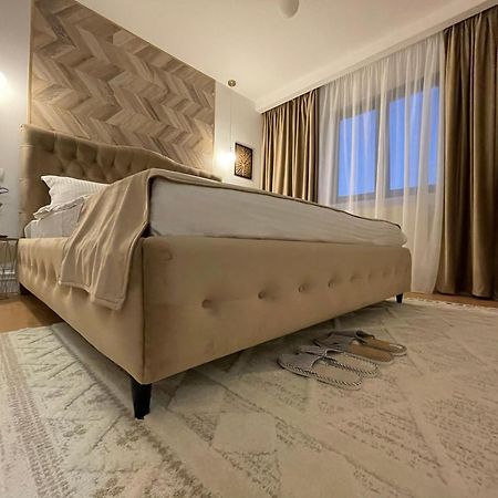 Casa Cu Pitici Vendégház Vámfalu Kültér fotó