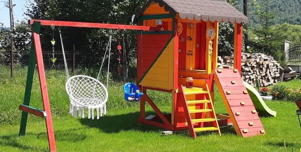 Casa Cu Pitici Vendégház Vámfalu Kültér fotó