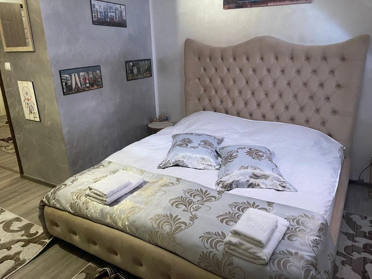 Casa Cu Pitici Vendégház Vámfalu Kültér fotó