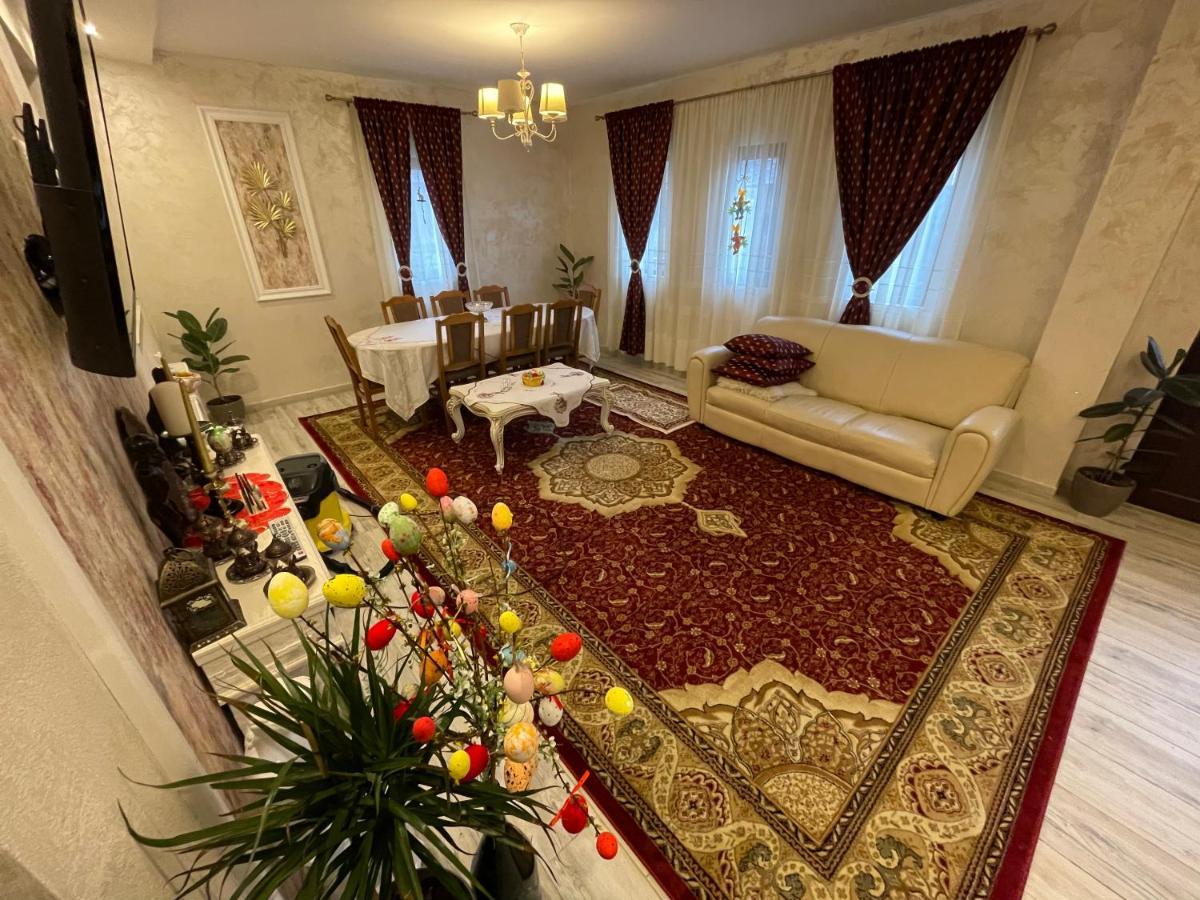Casa Cu Pitici Vendégház Vámfalu Kültér fotó