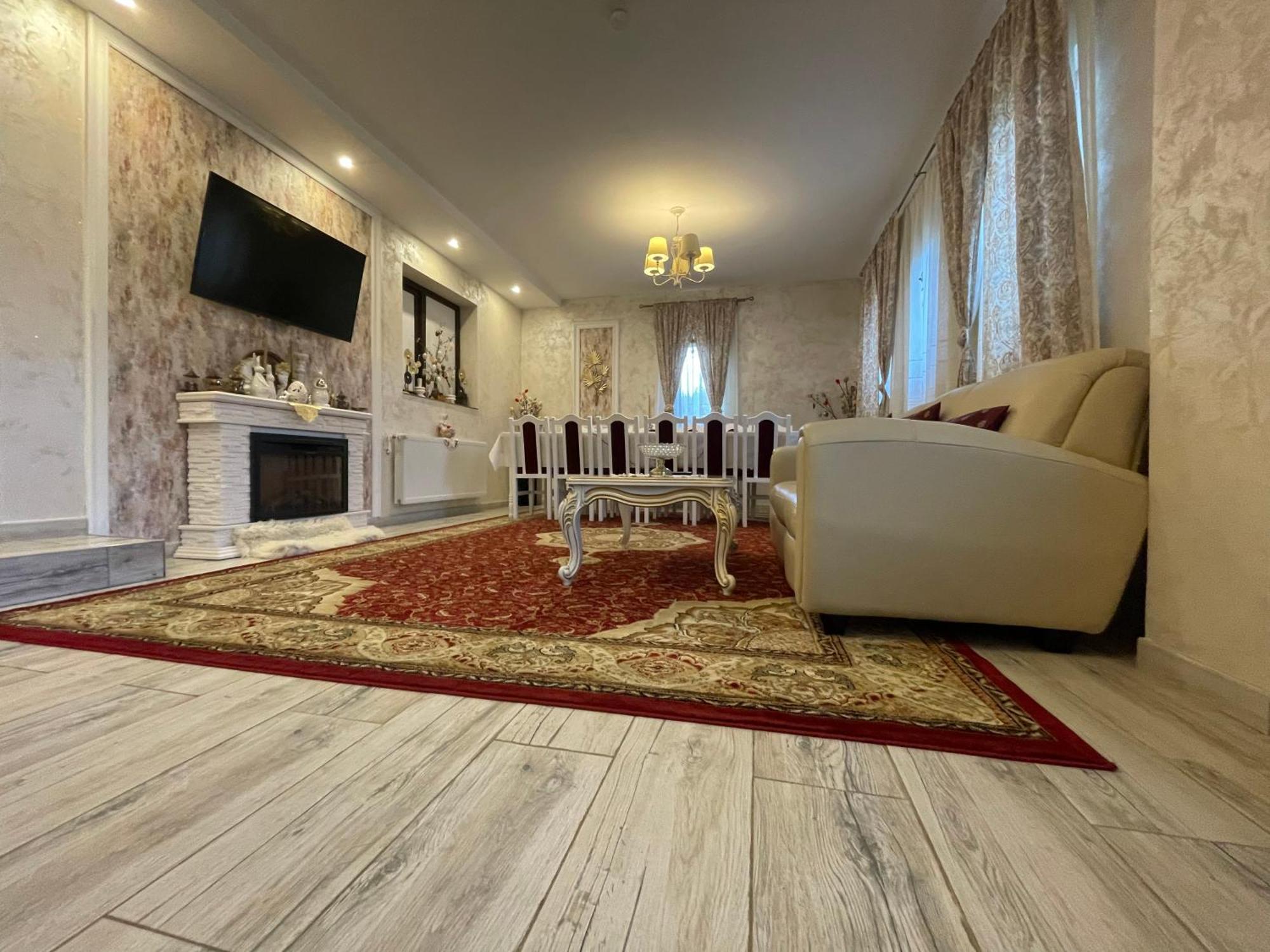 Casa Cu Pitici Vendégház Vámfalu Kültér fotó