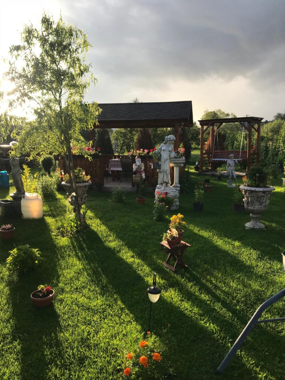 Casa Cu Pitici Vendégház Vámfalu Kültér fotó